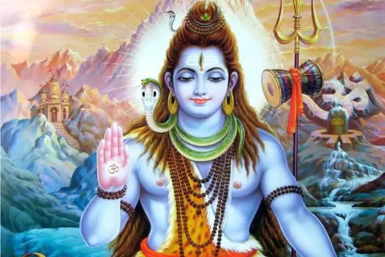 worshiping Shiva on Monday