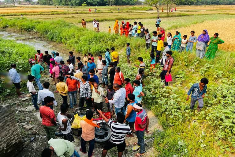 सीतामढ़ी में अज्ञात वाहन की चपेट में आने से बाइक सवार युवक की मौत