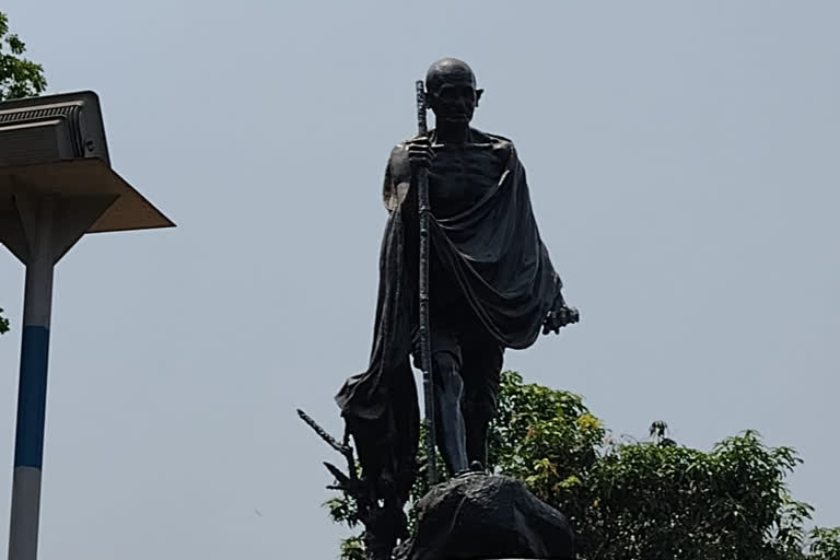Gandhi statue in Kolkata getting new spectacles as it lost in Cyclone Amphan