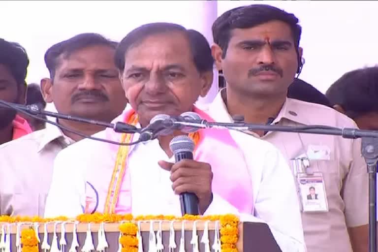 Telangana CM KCR at dharna in Delhi