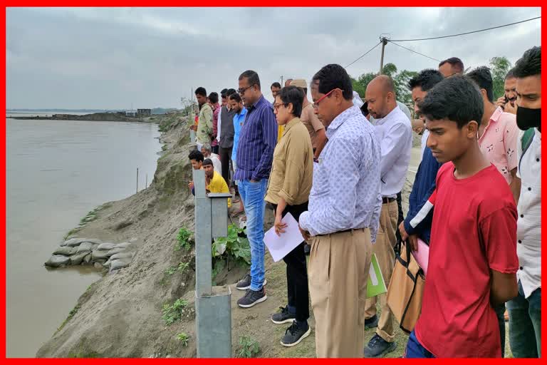 Team from NABARD and World Bank observed Beki River erosion