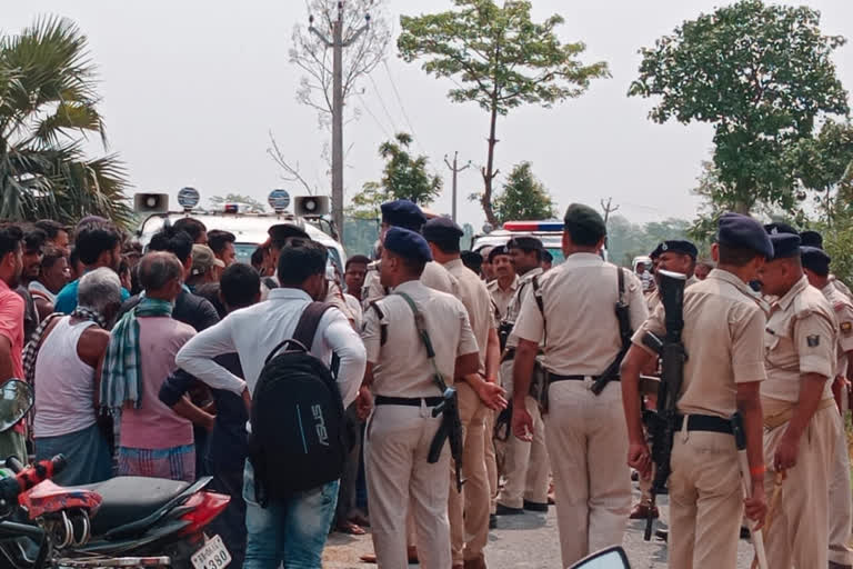 saffron flag hoisted at mosque in bihar muzaffarpur on ram navami, case registered