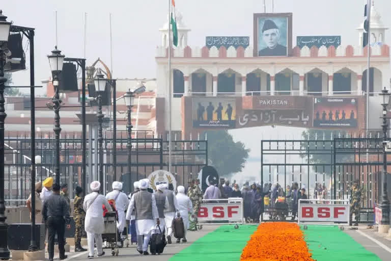 705 sikh pilgrims leave for Pakistan to celebrate Baisakhi at Punja Sahib