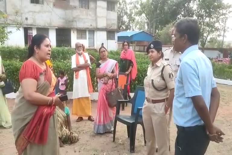 Chhattisgarh Women Commission team in Pendra