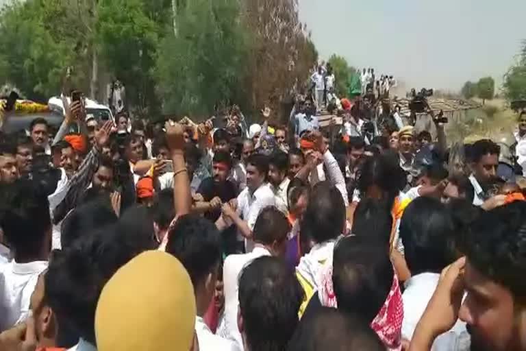 Tejasvi Surya In Karauli