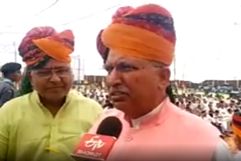 Arjun Meghwal targets CM Ashok Gehlot