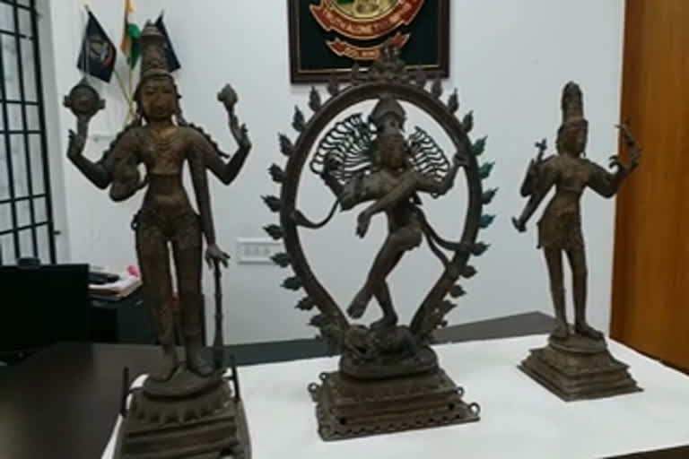 antique Metal idols of Natarajar