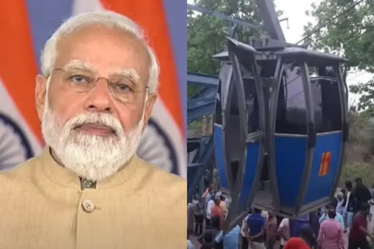 Prime Minister Narendra Modi on Wednesday said the entire country applauds the heroic efforts of those involved in the rescue after a ropeway accident in Jharkhand as he interacted with the personnel of various agencies and civil society members who took part in the operation