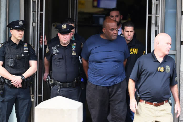 New York subway shooting suspect arrested on mass transit violence charge  ന്യൂയോര്‍ക്ക് മെട്രോ സ്റ്റേഷന്‍ വെടിവെപ്പ്  ന്യൂയോര്‍ക്ക്: