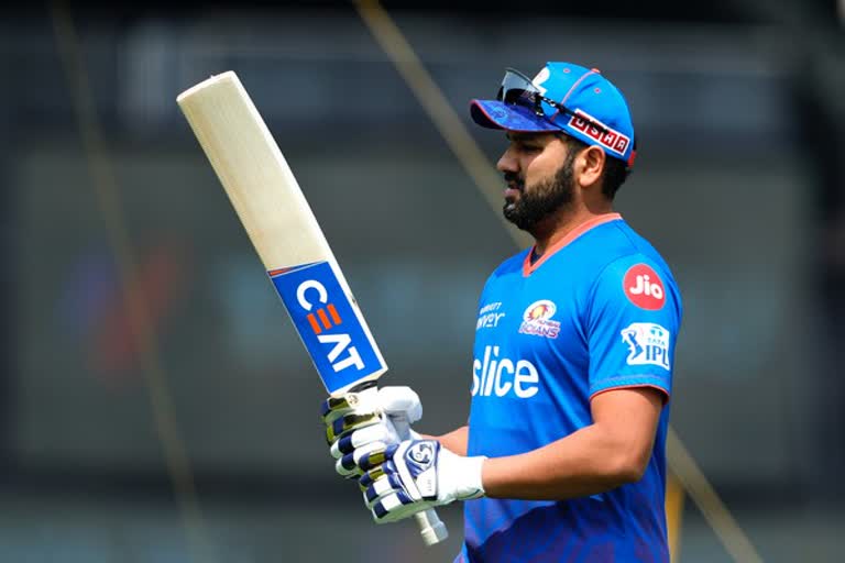 IPL 2022: Mumbai Indians team fined for slow over-rate