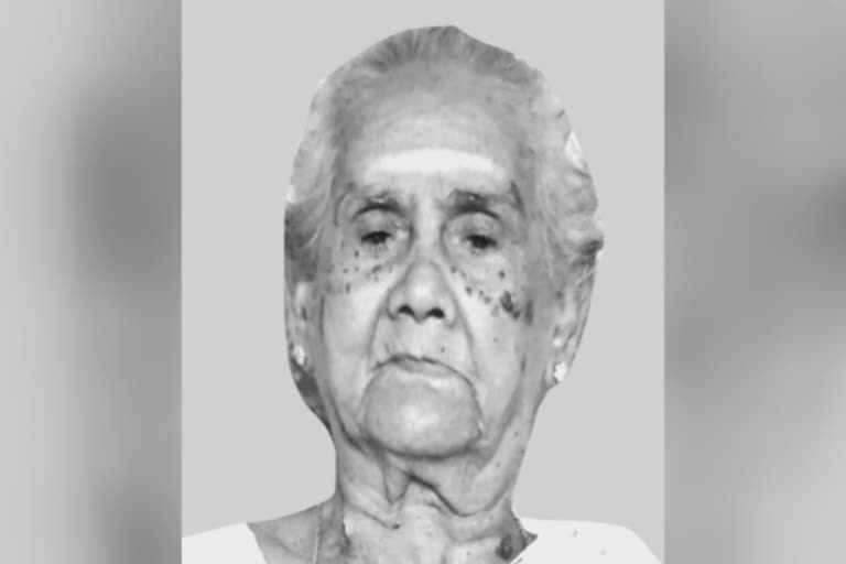 Mystery over Elappully old womans death  relative alleges mystery in death of elderly woman in Elappully  എലപ്പുള്ളിയിലെ വയോധികയുടെ മരണത്തിൽ ദുരൂഹത  എലപ്പുള്ളി പാറ ചൊരയ്ക്കാപ്പള്ളത്ത്‌ തങ്ക മരണം  പാലക്കാട് തങ്ക ആത്മഹത്യ