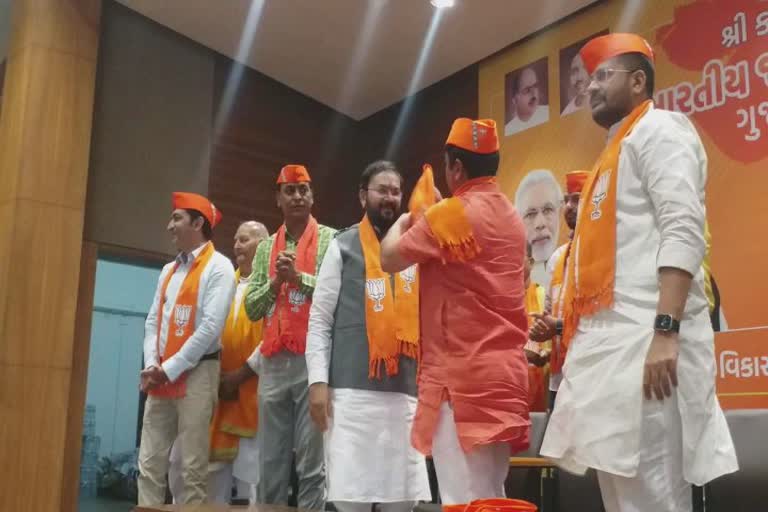 Pravin Maru Joins BJP : ભાજપમાં જોડાતાં પ્રવીણ મારુ, કહ્યું મુખ્યપ્રધાનની જવાબદારી આપે તો પણ તૈયાર