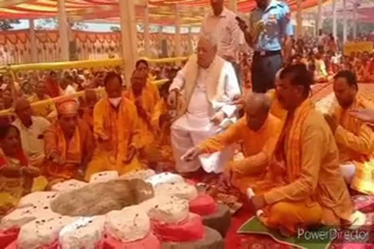 Governor Kalraj Mishra participated in Gayatri Yagya,  Governor told the benefits of Gayatri Mantra