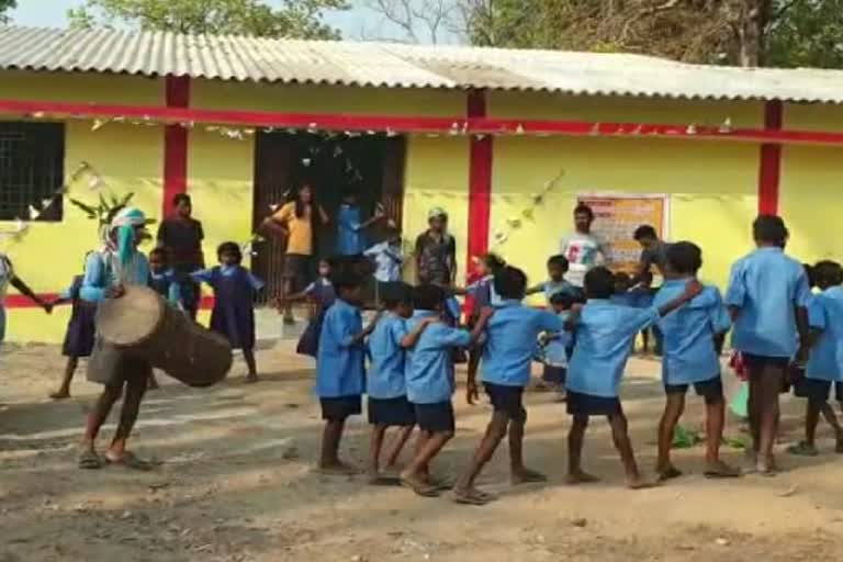 School rebuilt in Naxalgarh of Sukma