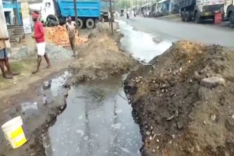 water flowing on road