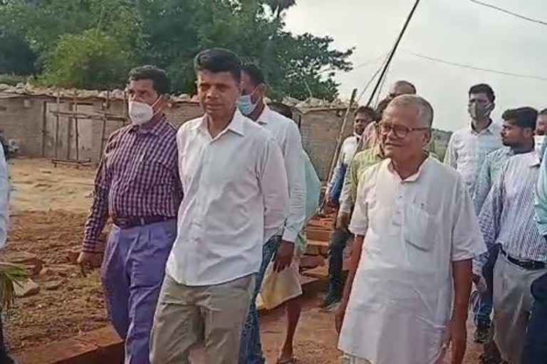 vk pandian visits gopabandu das's birth place suando