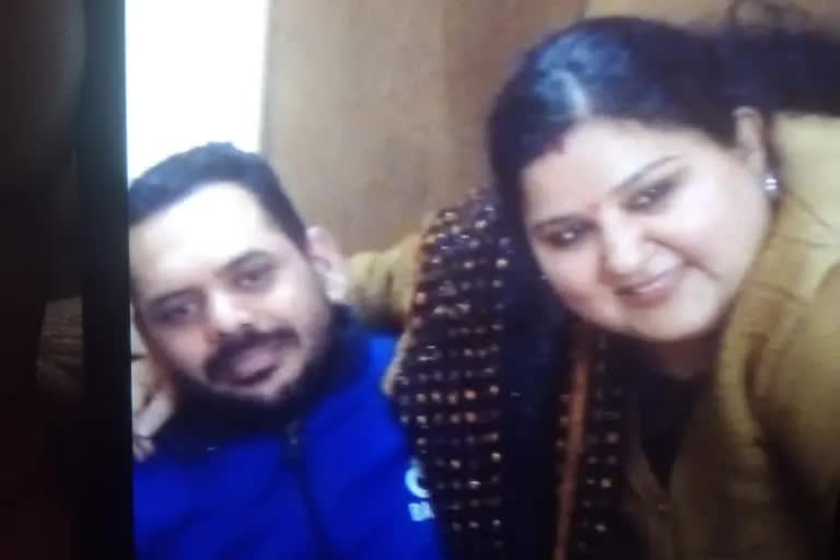 man killed his wife and son in delhi