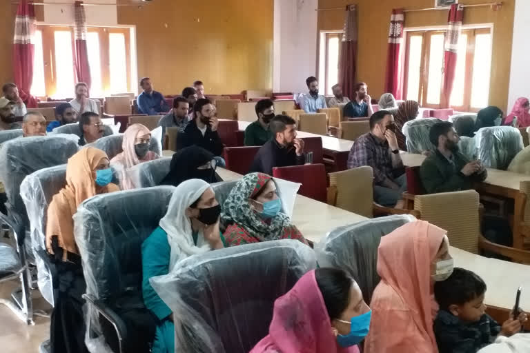 Skill Development and Training Program inaugurated by Dr. Hina Shafi Bhatt in pulwama