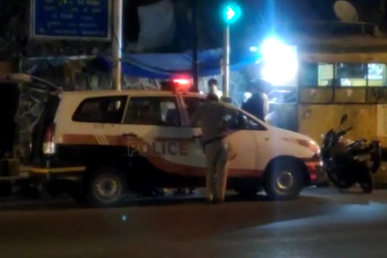 Heavy force deployed outside JNU campus after Jahangirpuri violence