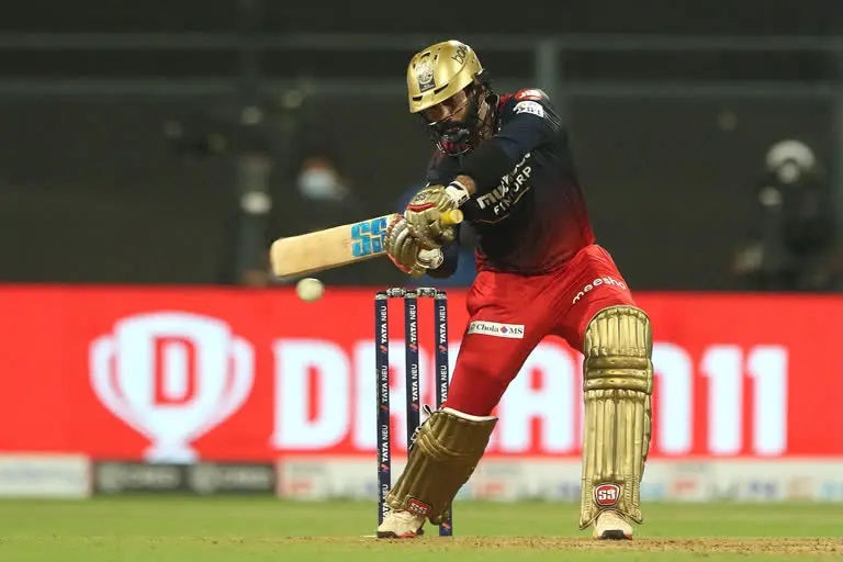 Dinesh Karthik won super striker