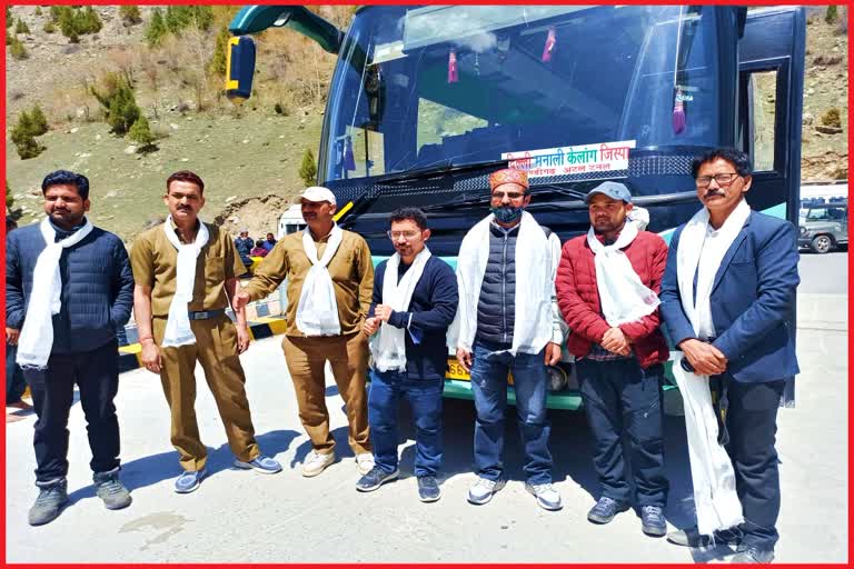 Delhi to Lahaul bus service trial