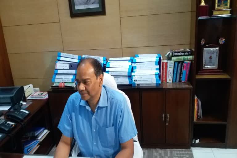 IAS Mahendra Soni took charge