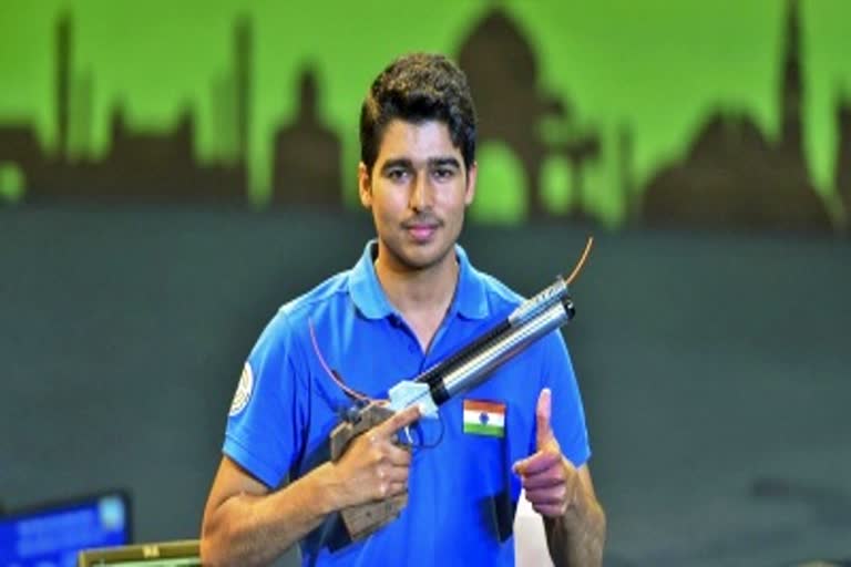 Saurabh Chaudhary won three gold medals  Saurabh Chaudhary  gold medals  National Shooting Trials  राष्ट्रीय निशानेबाजी ट्रायल  सौरभ चौधरी  स्वर्ण पदक  Sports News  खेल समाचार