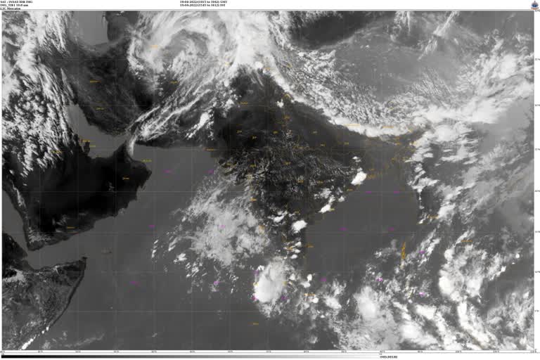 Rainfall forecast in Surat: સુરત જિલ્લામાં 21 અને 22 એપ્રિલે વરસાદની આગાહી, ખેડૂતોને તકેદારી રાખવા સૂચના