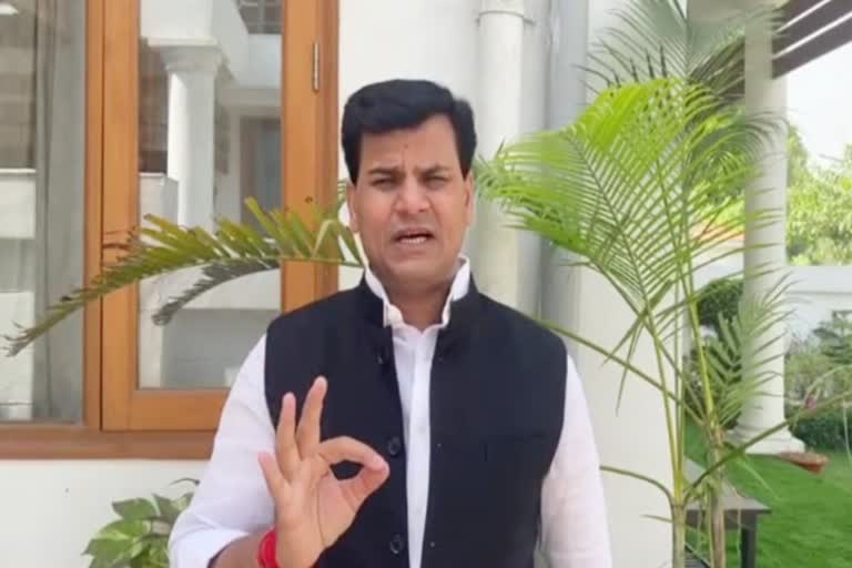 MLA Ravi Rana on Yashomati Thakur