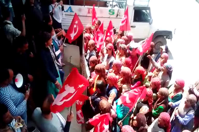 Demonstration outside milk plant Haripur in Rampul.