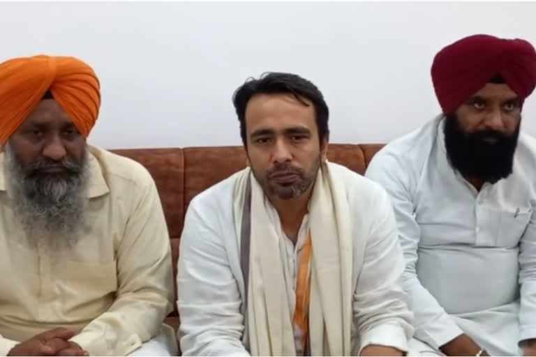 Jayant Chaudhary meets farmer leader Tajinder Singh