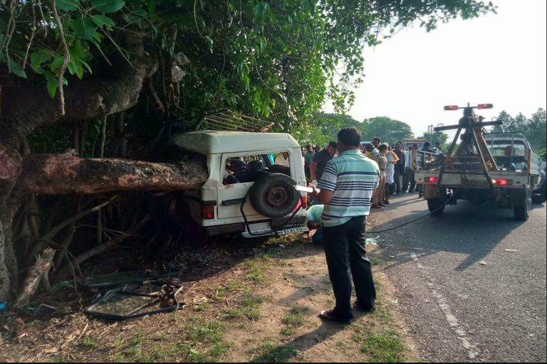 ମୈସୁର ନିକଟରେ ମର୍ମନ୍ତୁଦ ସଡ଼କ ଦୁର୍ଘଟଣା,  ୬ ମୃତ