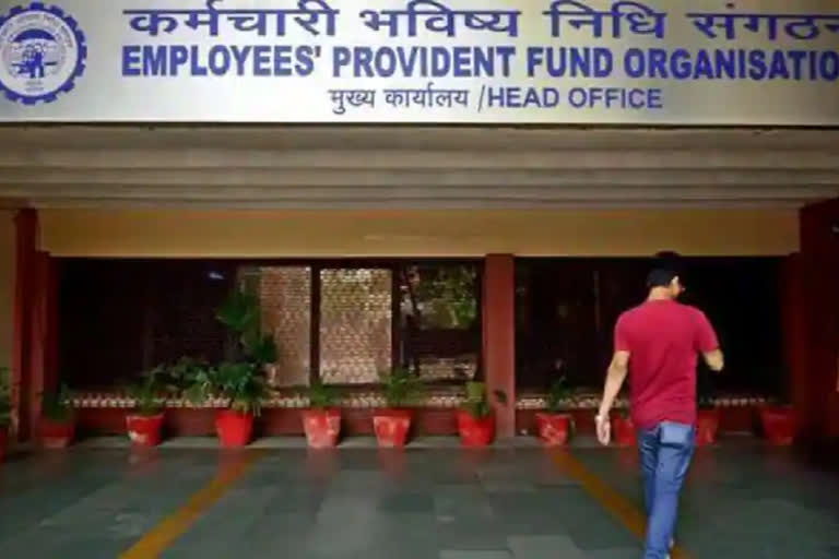 EPFO adds 14.12 lakh net subscribers in February; Maharashtra  Karnataka  Tamil Nadu lead  EPFO subscribers in February 2022  strong performing states epfo  ഇപിഎഫ്ഒ വരിക്കാര്‍ ഫെബ്രുവരിയില്‍  ഇപിഎഫ്‌ഒ മികച്ച പ്രകടനം നടത്തുന്ന സംസ്ഥാനങ്ങള്‍