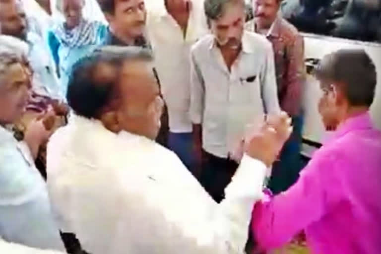 Karnataka MLA slaps youth who complained about lack of roads; BJP reacts