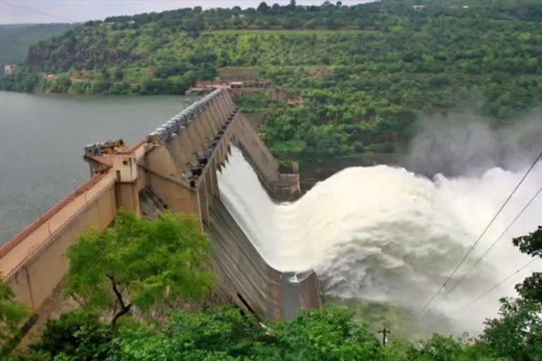 Threat to the safety of Srisailam Dam