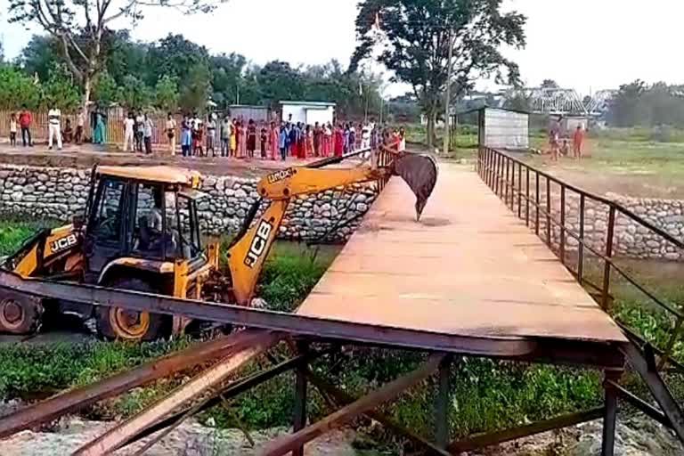 Illegally Built Bridge Break in Siliguri