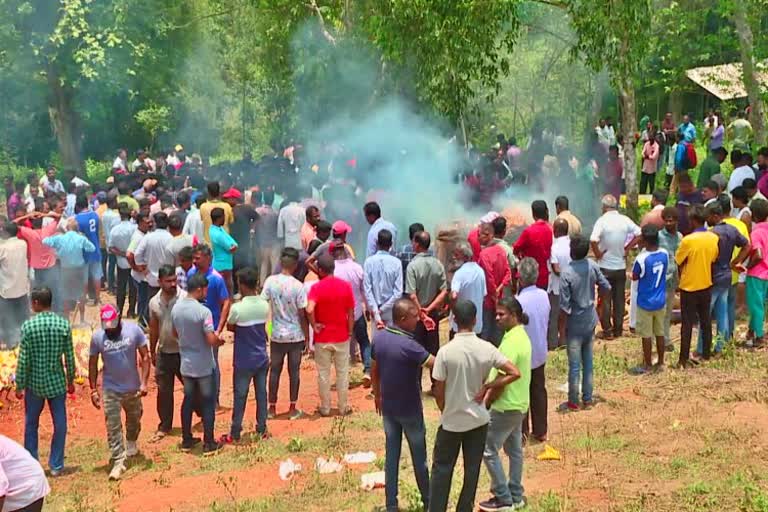 Mass Funeral At Kodagu