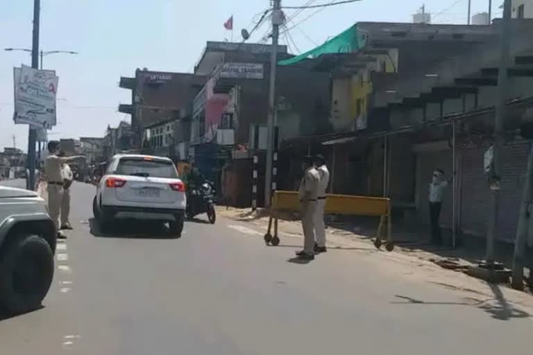khargone Relaxation in curfew for 4 hours