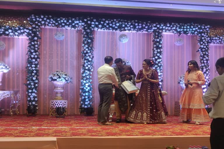 Dabi Pradeep Gawande Grand Couple reception