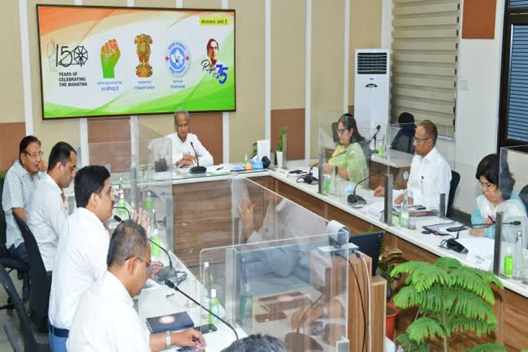 CM Ashok Gehlot reviews the works of RUIDP