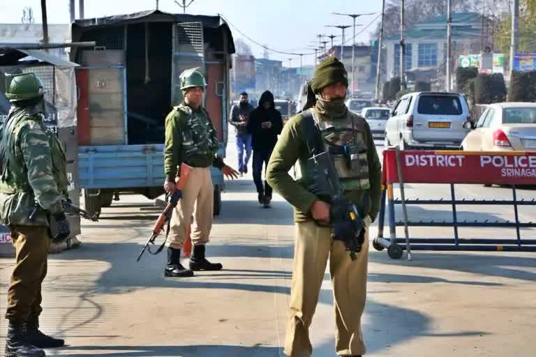 Two non-locals injured in suspected militant attack in Srinagar