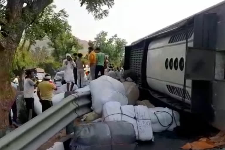 Road Accident In Jaipur