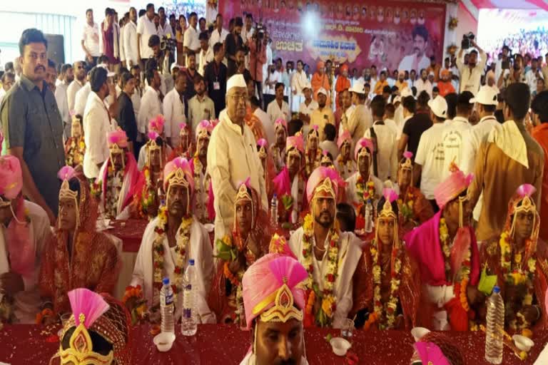 MASS WEDDING HELD IN KALABURAGI