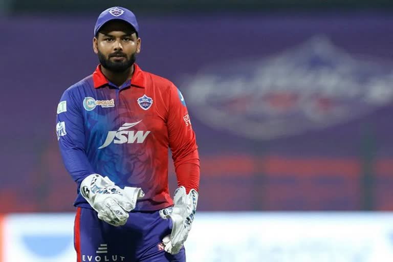 Pravin Amre suspended  Rishabh Pant fined  Shardul Thakur fined  DC vs RR controversy  No ball controversy in IPL 2022  ഐപിഎല്‍ നോ ബോള്‍ വിവാദം  റിഷഭ് പന്ത്, ശാര്‍ദുല്‍ താക്കൂര്‍, പ്രവീണ്‍ അമ്രെ എന്നിവര്‍ക്കെതിരെ നടപടി  ഡല്‍ഹി ക്യാപ്‌റ്റന്‍ റിഷഭ് പന്തിന് പിഴ