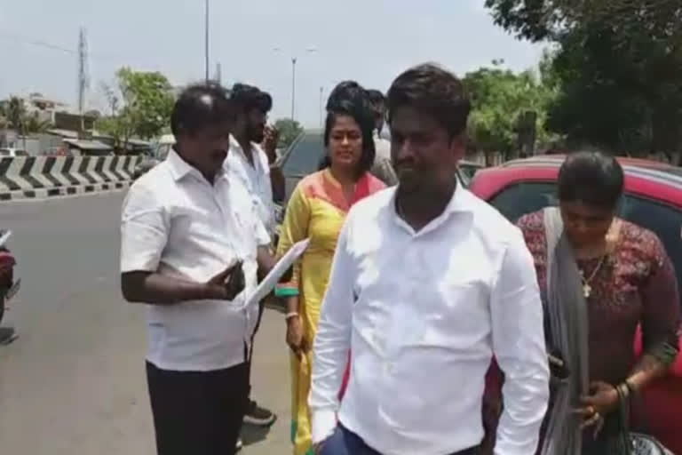 நகைக்கடை உரிமையாளரை கடத்த முயற்சி: கும்பல் துணிகரம்