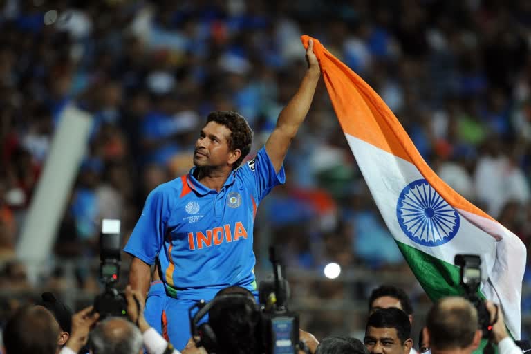 sachin Tendulkar  ക്രിക്കറ്റ് ദൈവത്തിന് ഇന്ന് 49-ാം ജന്മദിനം  ക്രിക്കറ്റ് ഇതിഹാസം സച്ചിൻ ടെണ്ടുൽക്കറിന് ഇന്ന് 49-ാം പിറന്നാൾ;  Sachin Tendulkar turns 49; let's look back at his long, historical career  happy Birth day Sachin Tendulkar  സ്‌ട്രെയിറ്റ് ഡ്രൈവാണ് സച്ചിന്‍റെ ജീവിതം  ഒരു തലമുറയുടെ വിസ്‌മയം; ക്രിക്കറ്റ് ദൈവം അവതാരം കൊണ്ടിട്ട് 49 വർഷം  master blaster  indian cricket legend  the master blaster Sachin Tendulkar