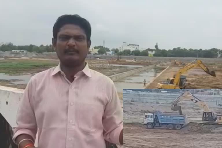 Madurai Environmentalist opposing the Sand Robbery in Vaigai