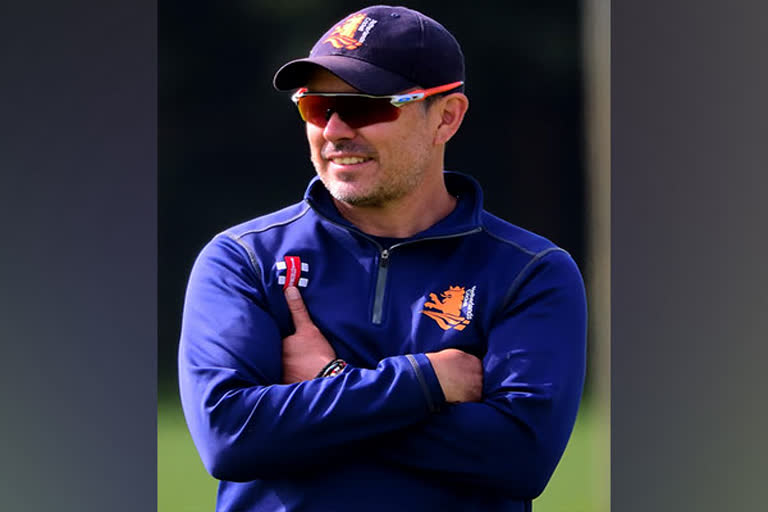 Netherlands coach Ryan Campbell, who suffered heart attack, out of critical condition  Netherlands coach Ryan Campbell  Ryan Campbell  നെതർലൻഡ്‌സ് പുരുഷ ക്രിക്കറ്റ് ടീം മുഖ്യ പരിശീലകന്‍ റയാൻ കാംബെല്‍  റയാൻ കാംബെലിന്‍റെ ആരോഗ്യനിലയില്‍ പുരോഗതി  റയാൻ കാംബെല്‍