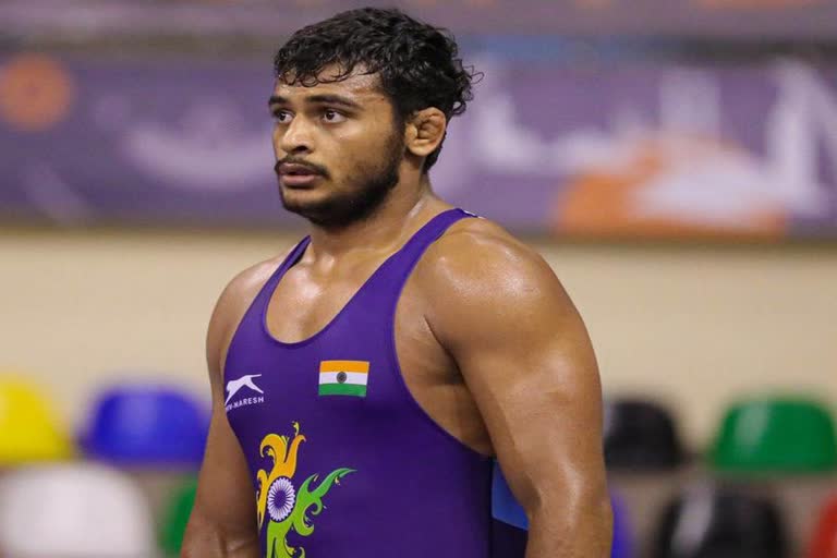 Deepak Punia wins silver medal, Deepak Punia at Asian Championship, Indian wrestling updates, Deepak Punia news