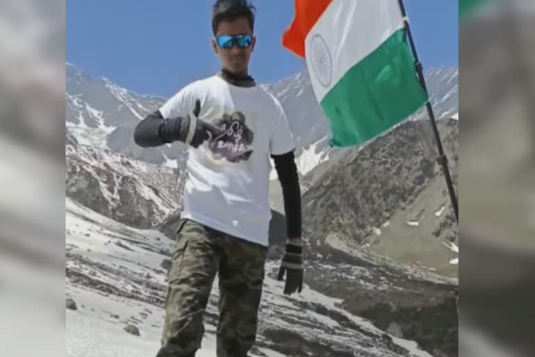 குறைபாடு உள்ளவர்களை திறமைகளை வெளி உலகத்திற்கு கொண்டுவர வேண்டும்: யத்தீந்திரா தாய் கோரிக்கை